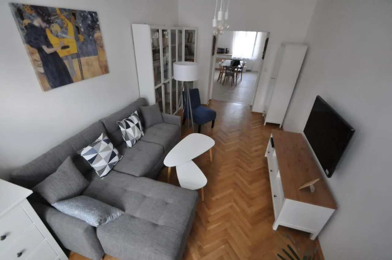 Jirina Appartments Prague 0*,